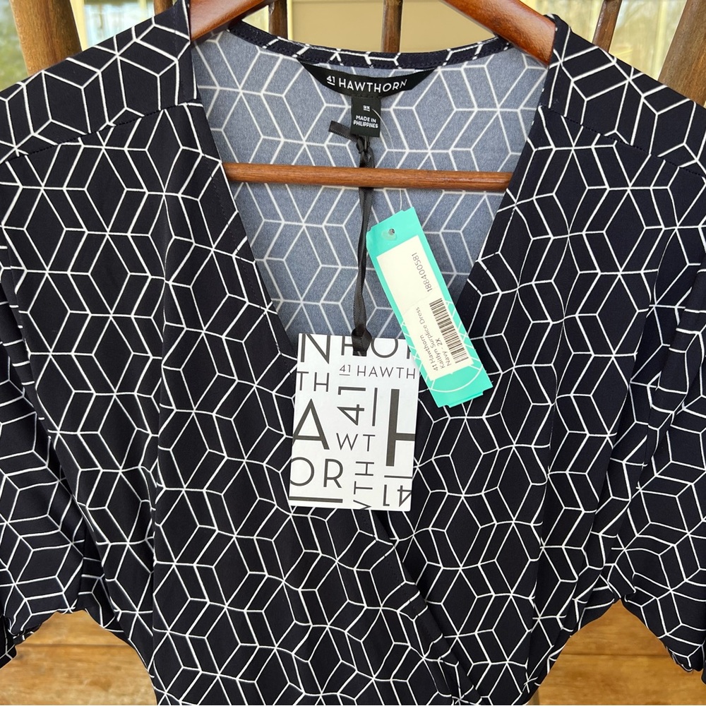 NWT 41 Hawthorne Kaitlyn Surplice Faux Wrap Dress Navy Stitch Fix Plus Size 2X - Picture 5 of 7